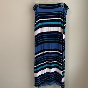 Long Maxi skirt size XL